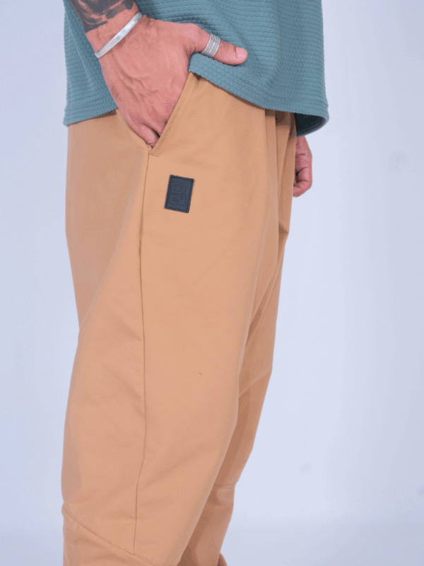 Everyday tracker jogger