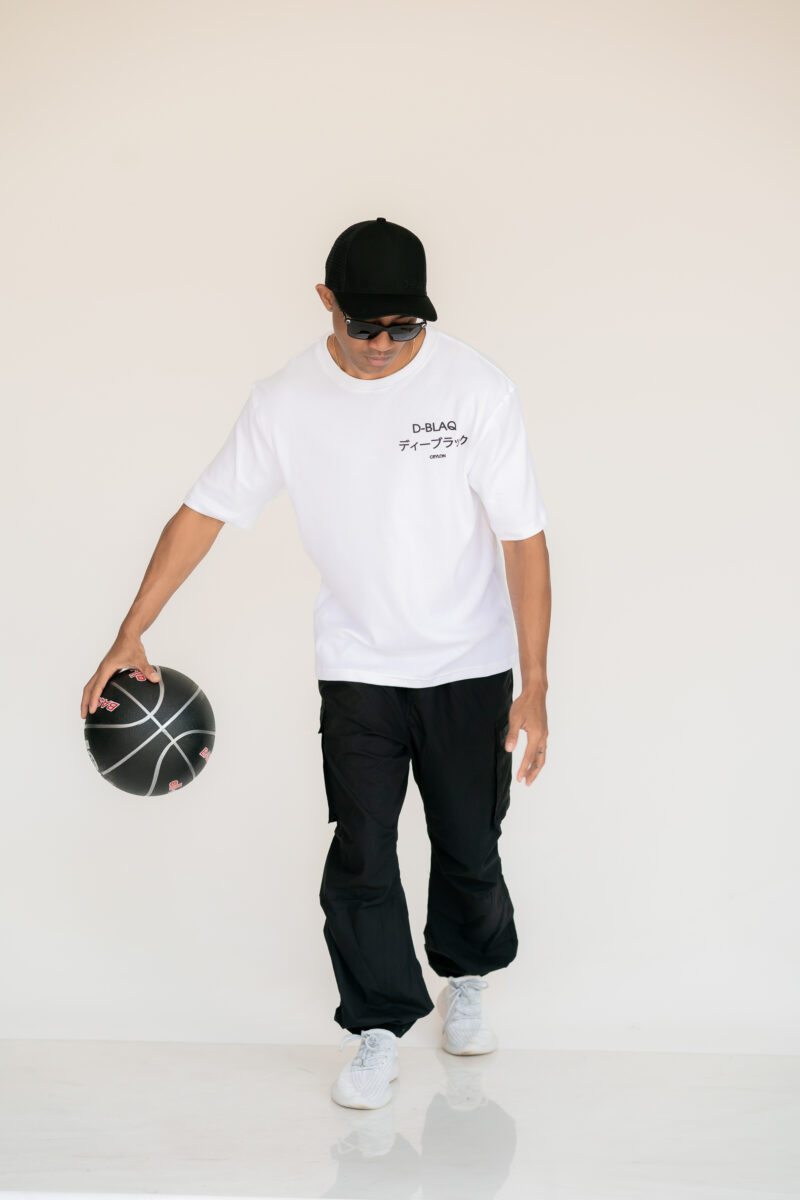 Kizuna oversized t-shirt - Image 3