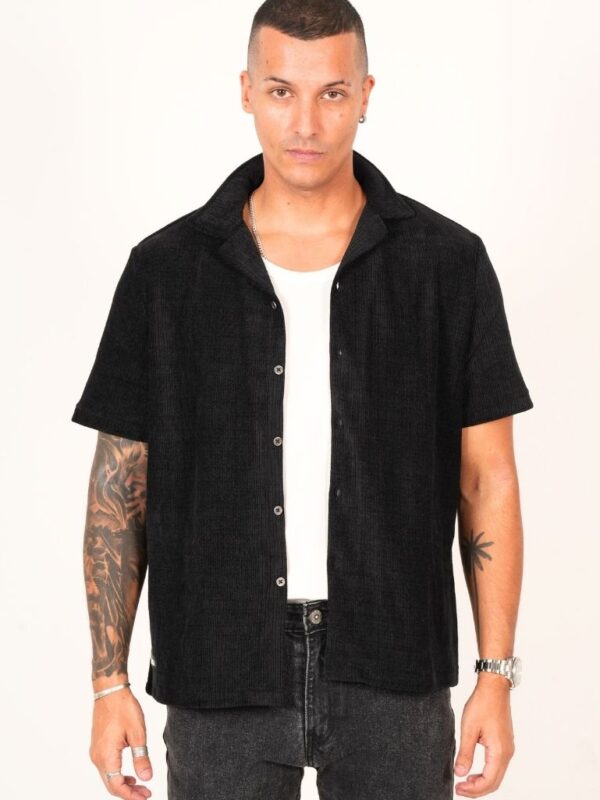 Ribbed velvet revere collar short sleeve shirt