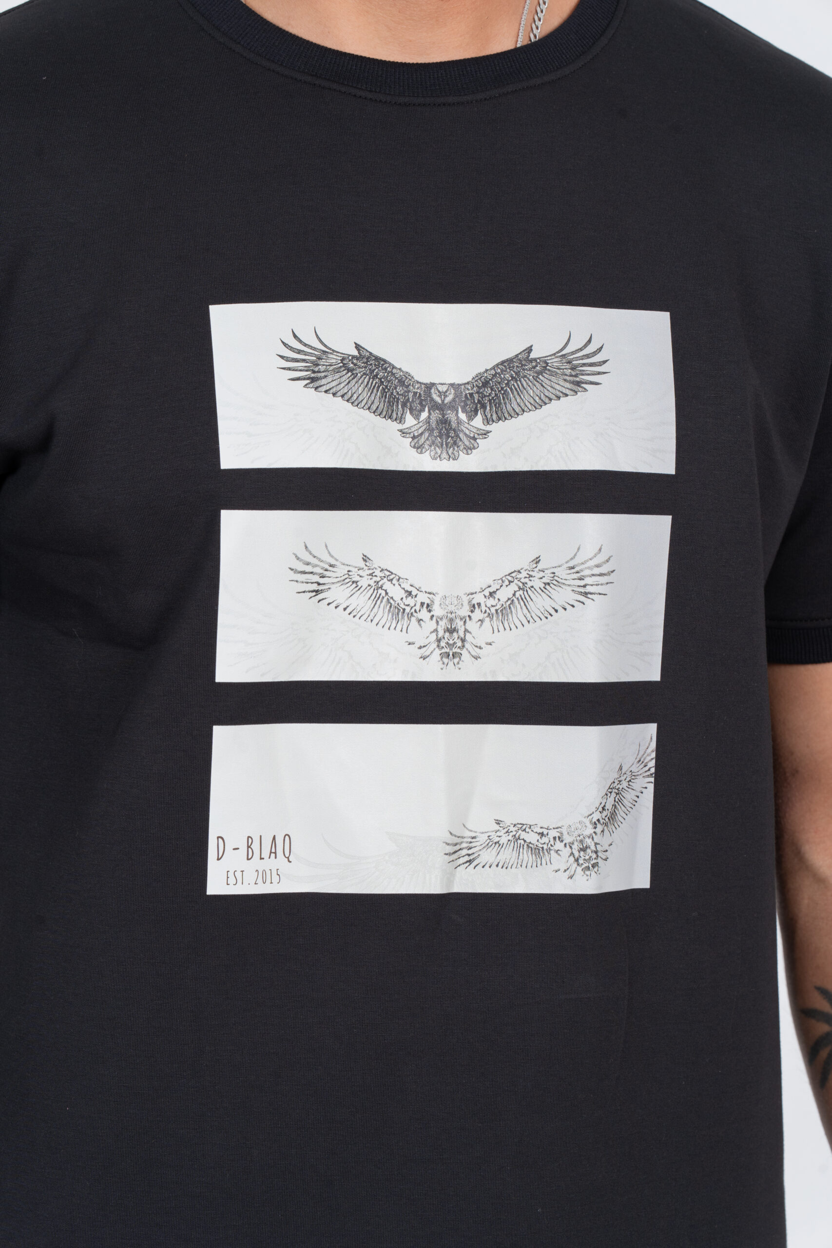 Urban eagle sketch t-shirt - Image 2