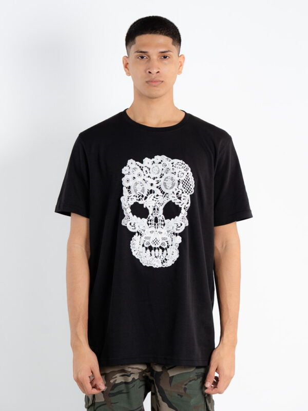 Emb patch t-shirt